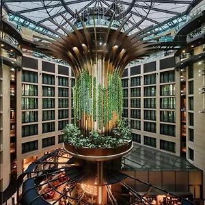 Radisson Blu Hotel, 5* Berlin